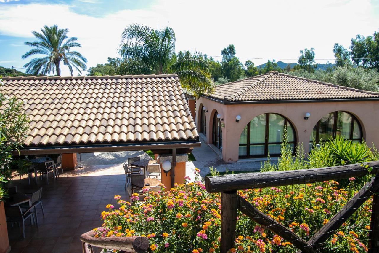 Alma Resort Castiadas Exterior photo
