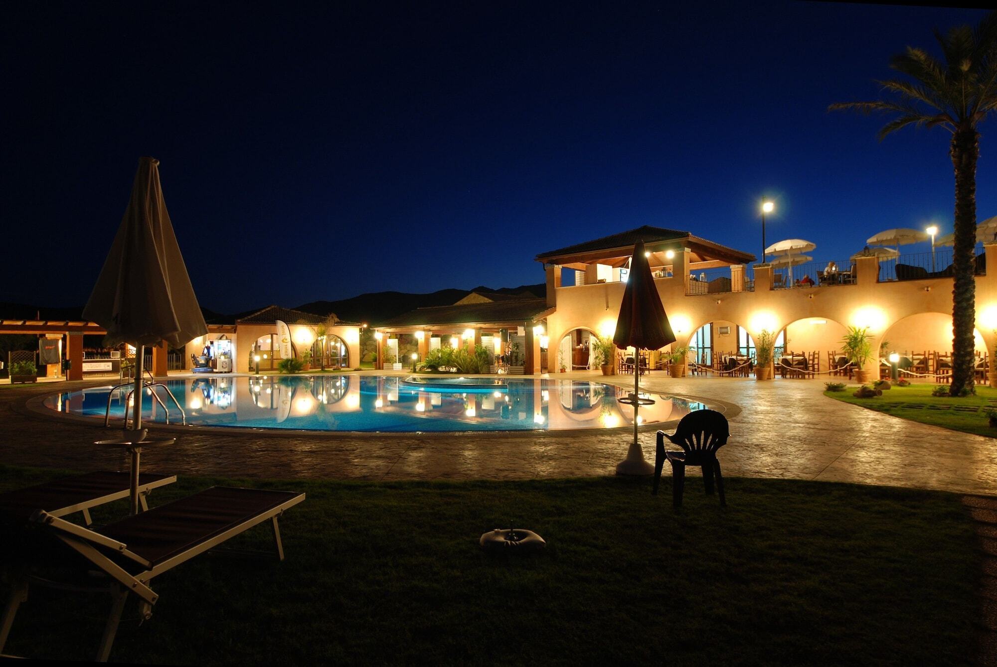 Alma Resort Castiadas Exterior photo